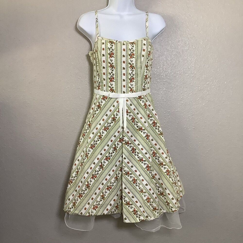 Green Pin Up Dress Sz 5 Coquette Cottagecore Fairycore Feminine Romantic Retro